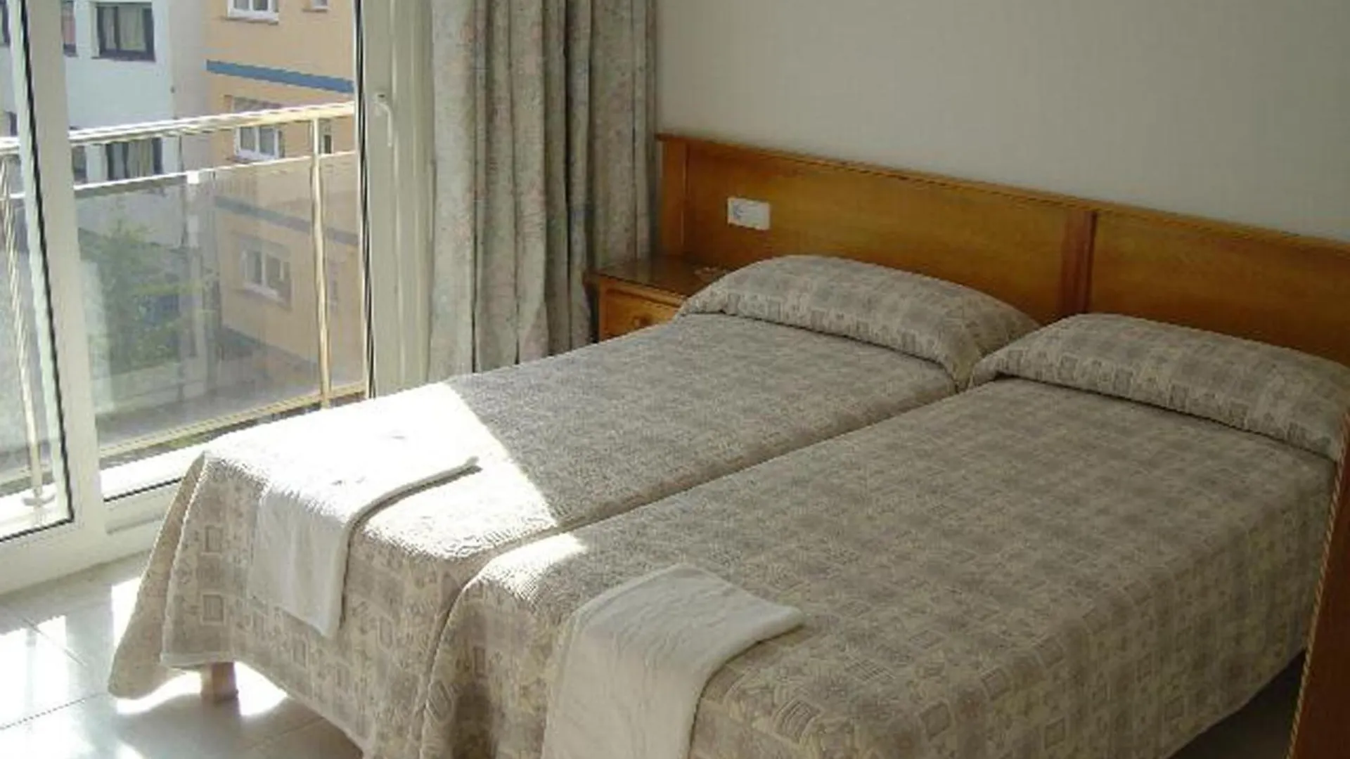 Apartment Apartaments Tropic Lloret de Mar Spain